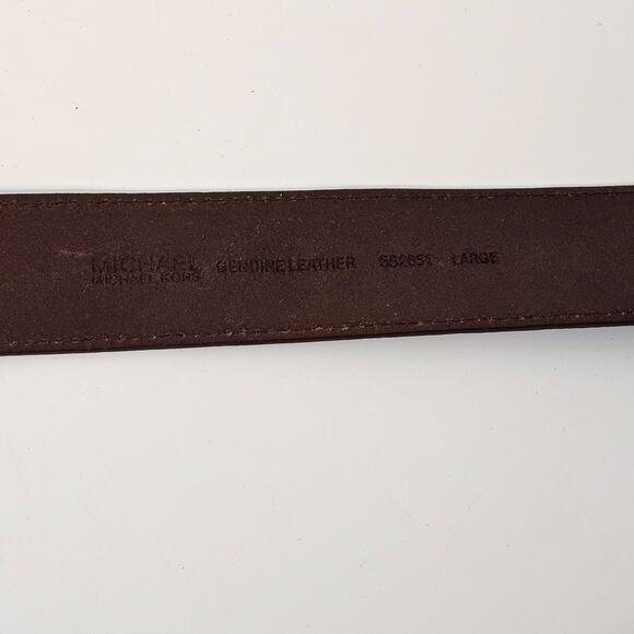Michael Kors textured brown leather belt with silver-toned hardware Sz. L